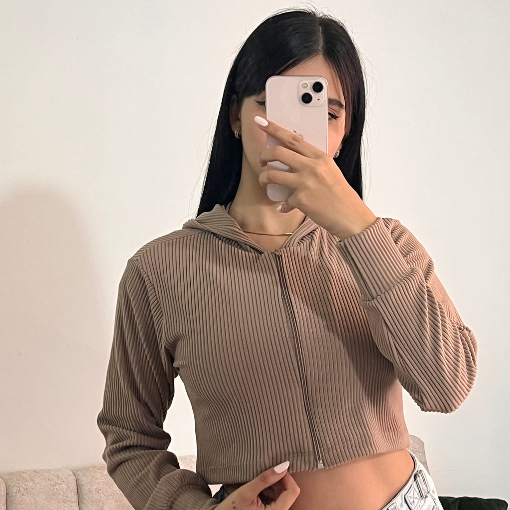 Buso Cropped