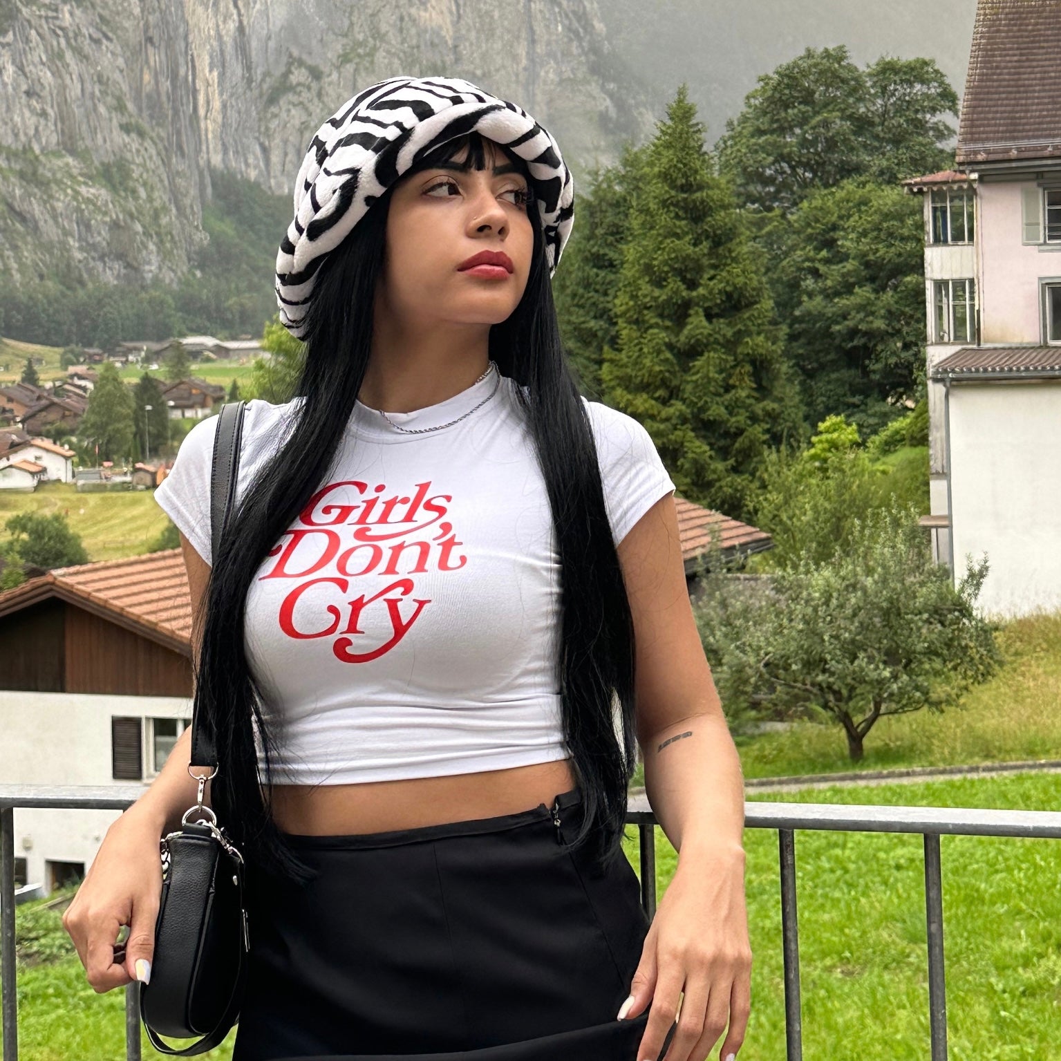 Girls dont cry baby tee